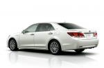 Toyota Crown Majesta F Version 2014 года